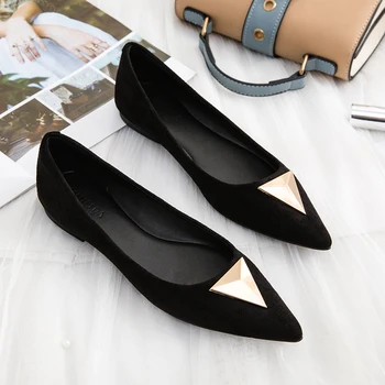 Есенна дамски обувки на равна подметка, големи размери на #31-46, однотонная, основен стил, универсална черна работна обувки от флока с остри пръсти