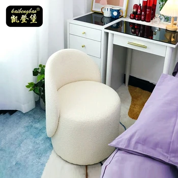 Прост, модерен разтегателен диван и табуретка лесен луксозен минималистичен тоалетка за спалня тоалетка, стол мек стол