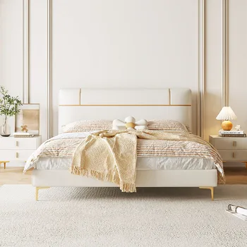 Легло от естествена кожа, простата, модерна и луксозна спалня от италианската мрежа на червено на цвят, горния слой е от телешка кожа в скандинавски стил
